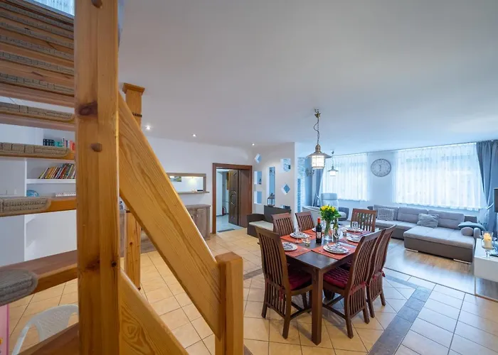 Karkonosky Apartamenty- Sciegny
